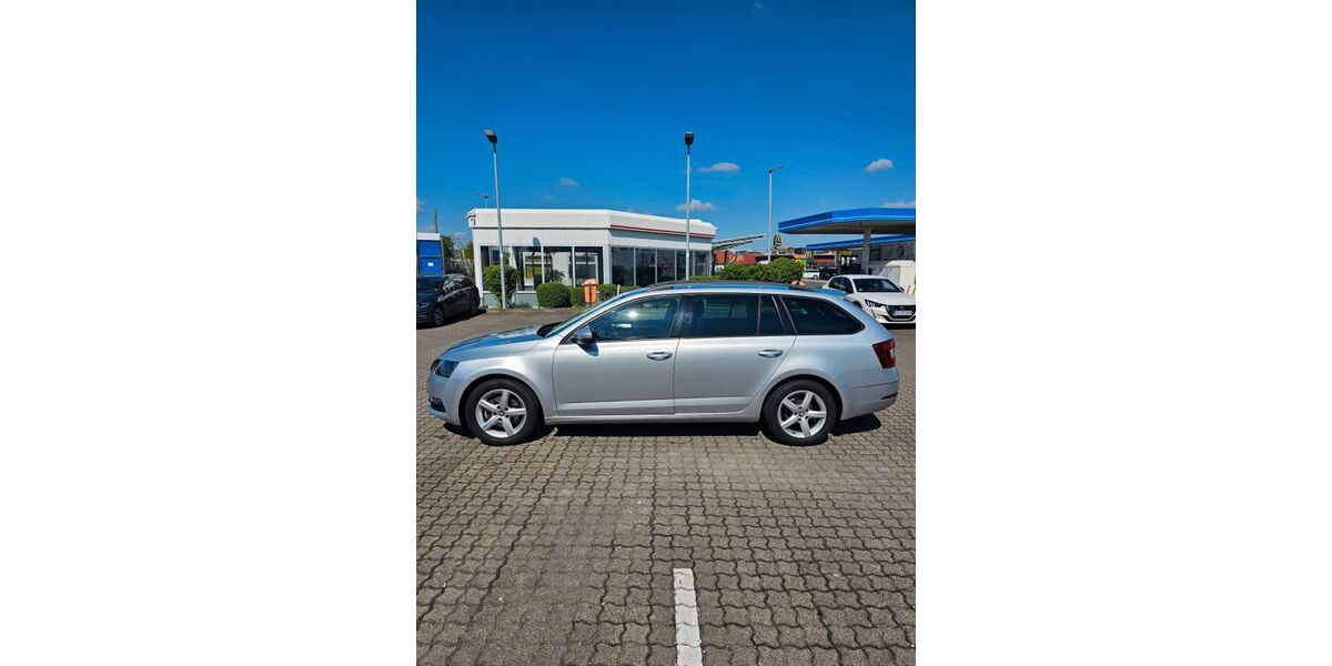 Skoda Octavia 86.000 km 12.500 &euro; Niederdorfelden 61138
