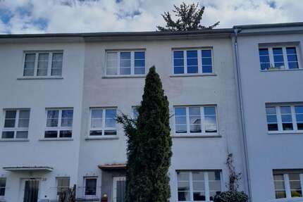 Haus Frankfurt am Main Ginnheim - 6.5 Zimmer, 144 m&sup2;, 640.000&euro; | Angebot:26829434