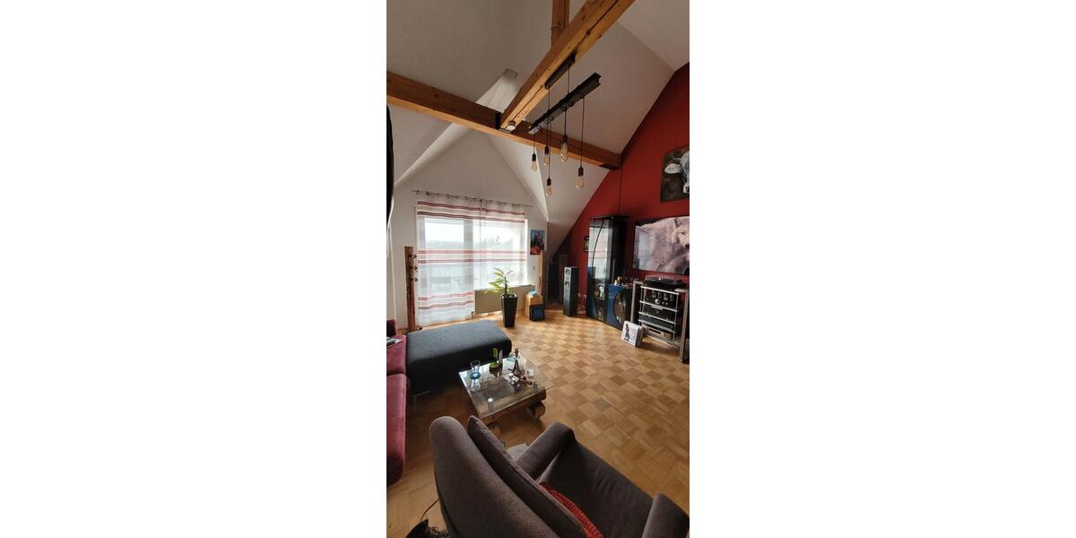 Dachgeschoßwohnung Karben - 2.5 Zimmer, 71 m&sup2;, 250.000&euro; | Angebot:26717751