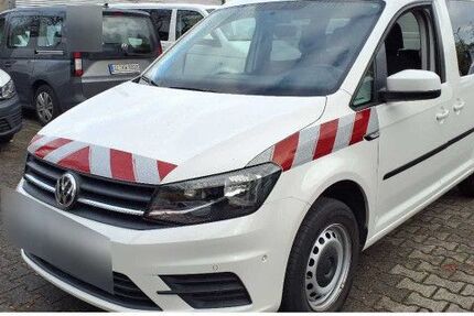VW Caddy 117.400 km 18.990 € Offenbach 63069