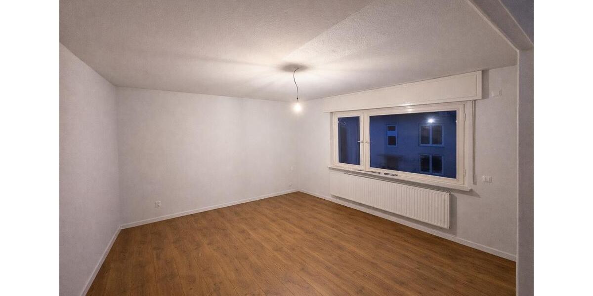 Etagenwohnung Hanau Groß-Steinheim - 2 Zimmer, 60 m&sup2;, 1.100&euro; | Angebot:26639050