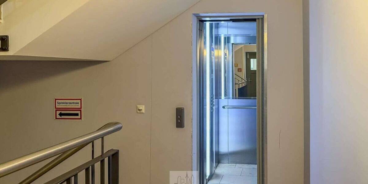 Etagenwohnung Frankfurt am Main Bahnhofsviertel - 2 Zimmer, 91 m&sup2;, 729.000&euro; | Angebot:25985273