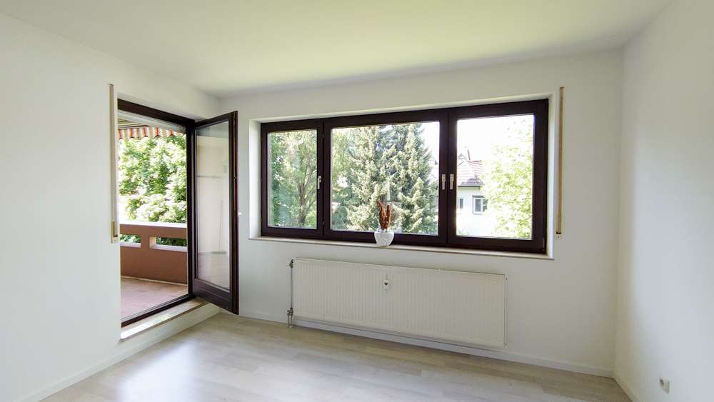 Etagenwohnung Bad Homburg Gonzenheim - 3 Zimmer, 78 m&sup2;, 1.000&euro; | Angebot:26472859