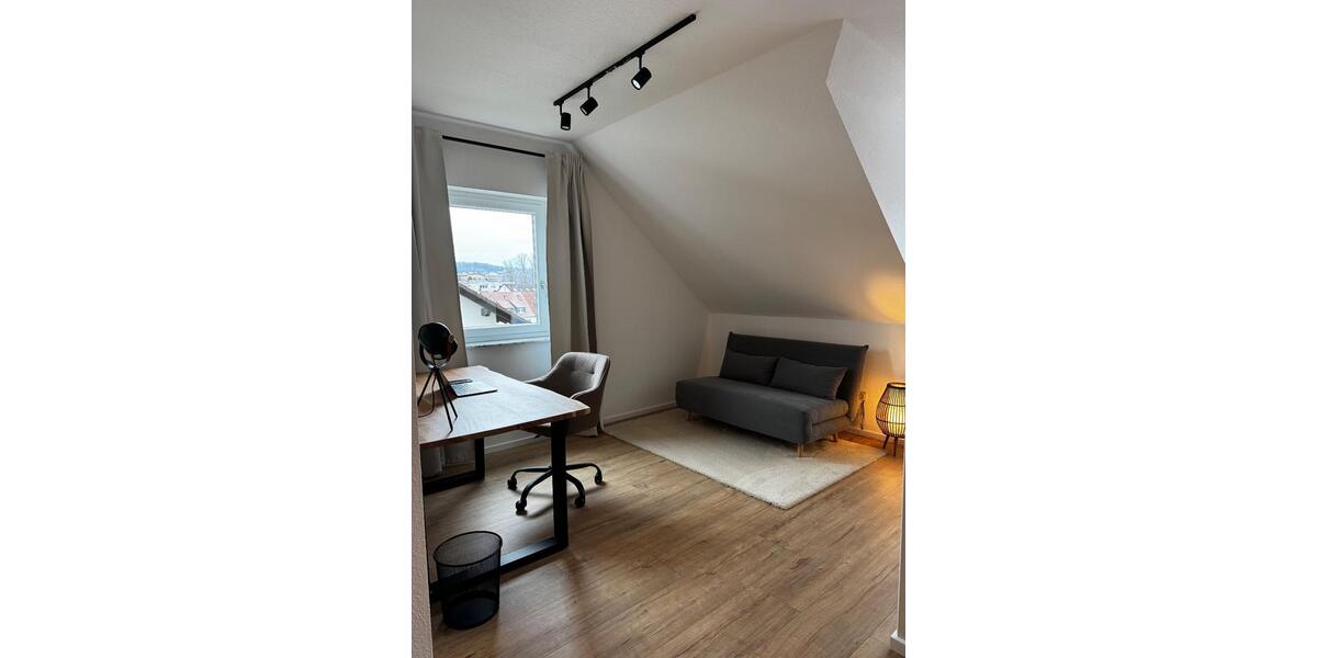 Etagenwohnung Aschaffenburg Damm - 2 Zimmer, 67 m&sup2;, 1.750&euro; | Angebot:25925038