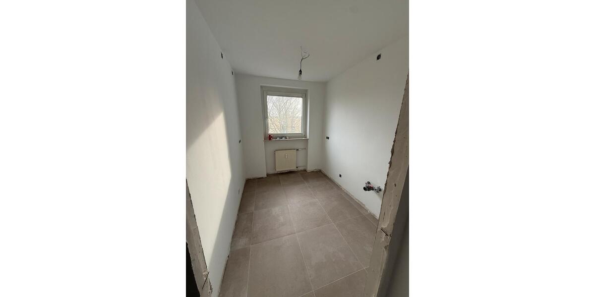 Exklusive 3-Zimmer-Wohnung mit Balkon – Erstbezug nach Sanierung 3 zimmer