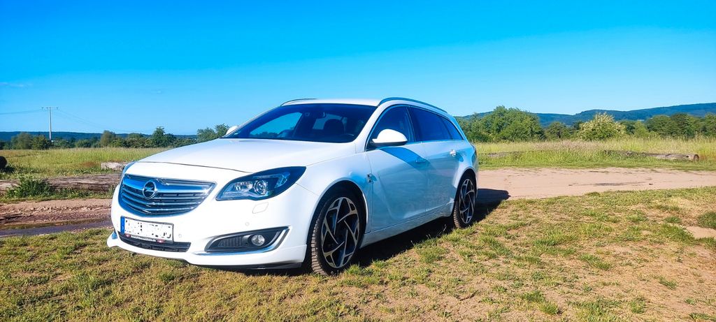 Opel Insignia 187.000 km 7.800 &euro; Kahl am Main 63796