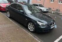 BMW 523