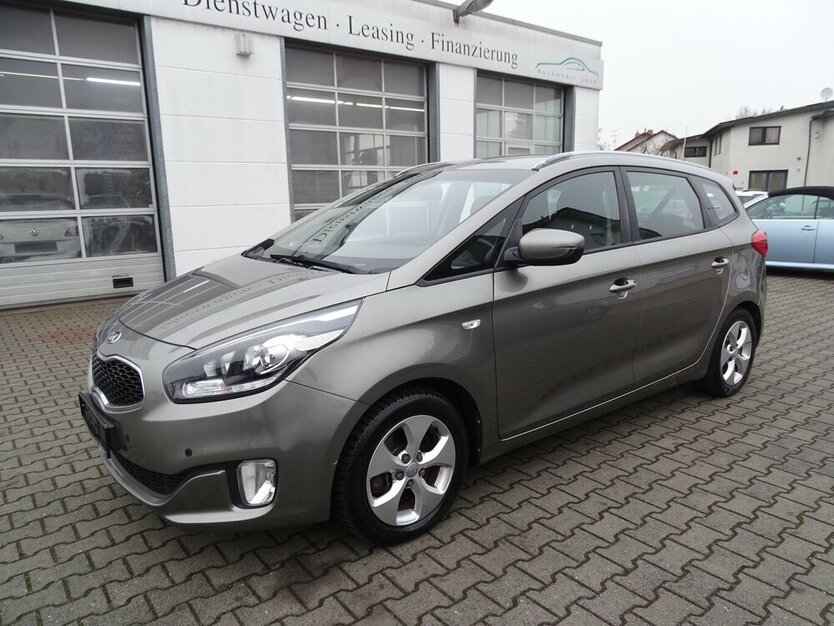Carens 1,6l Edition 7 Klima, Sitzheizung, AHK, PDC