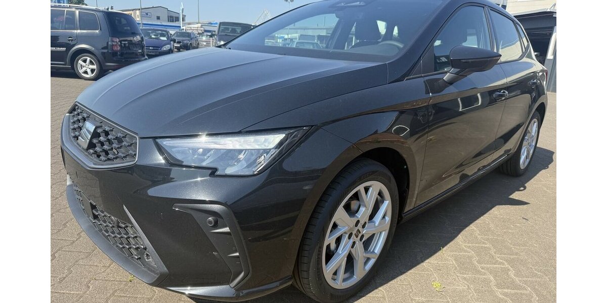 Seat Ibiza 1.0 TSI 70 kW Style/17Zoll/Winterp 1.109 km 18.599 &euro; Frankfurt 60386