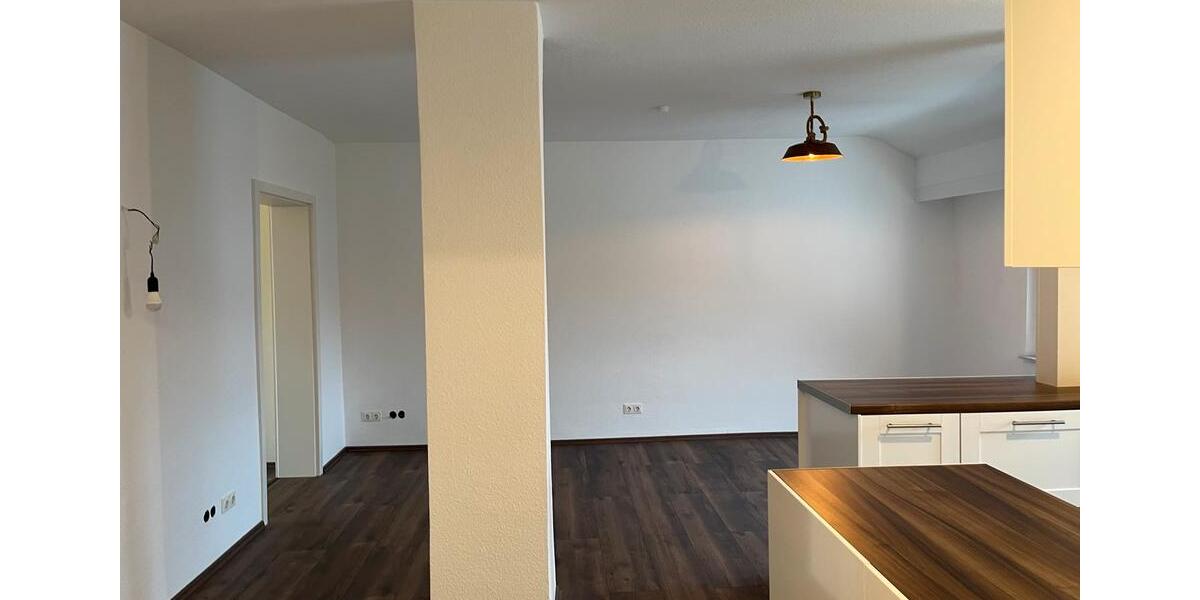 Etagenwohnung Hanau Lamboy - 4 Zimmer, 100 m&sup2;, 1.685&euro; | Angebot:25406610