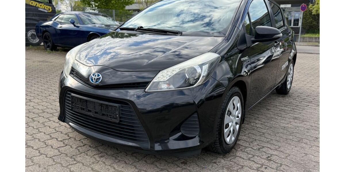 Toyota Yaris 296.569 km 4.500 &euro; Hanau 63452