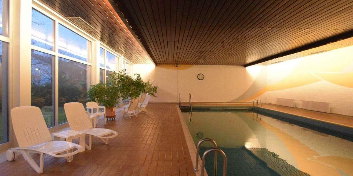 Lichtdurchflutete 3-Zimmer-Wohnung im gepflegten Mehrfamilienhaus mit Pool und Sauna 3 zimmer