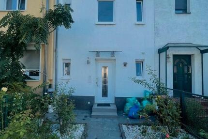 Wohnung Frankfurt am Main Ostend - 1 Zimmer, 33 m&sup2;, 950&euro; | Angebot:26209850