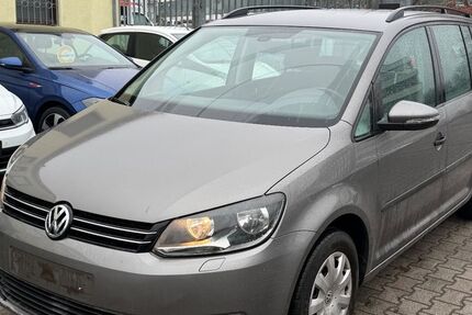 VW Touran 163.000 km 4.800 &euro; Kelkheim 65779
