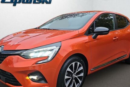 Renault Clio 21.949 km 13.750 &euro; Schwalbach/Taunus 65824