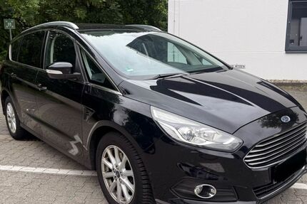 Ford S-Max 193.202 km 7.800 &euro; Frankfurt 60437