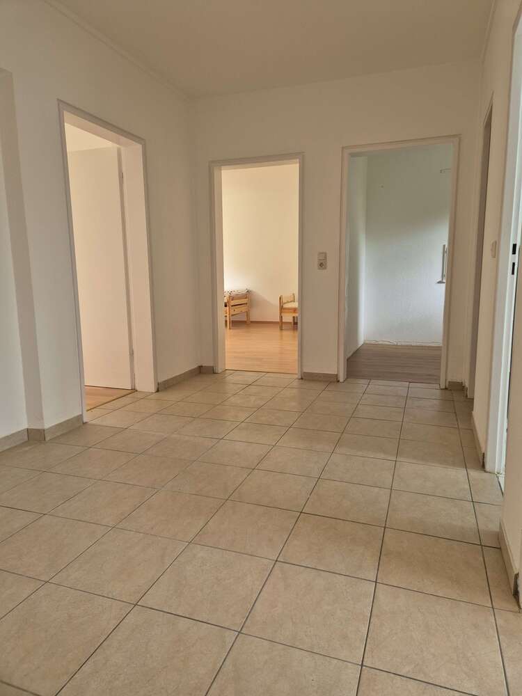 Wohnung zum Mieten in Bruchköbel 860 € 89.7 m²