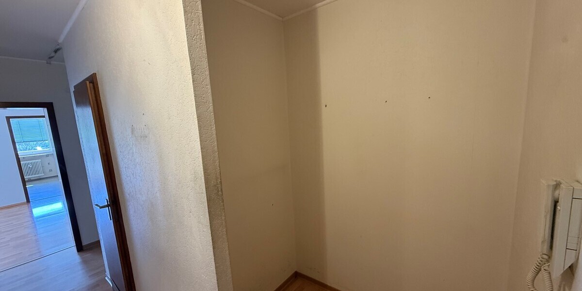 Bad Homburg - Kirdorf: Großzügige 4-Zimmer – Wohnen mit viel Platz - Etagenwohnung Bad Homburg Gonzenheim | Angebot:27333310