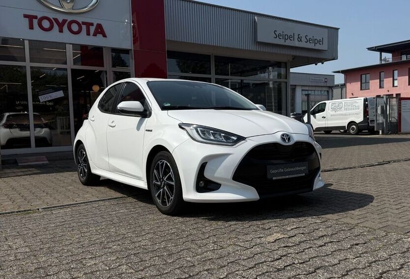 Yaris