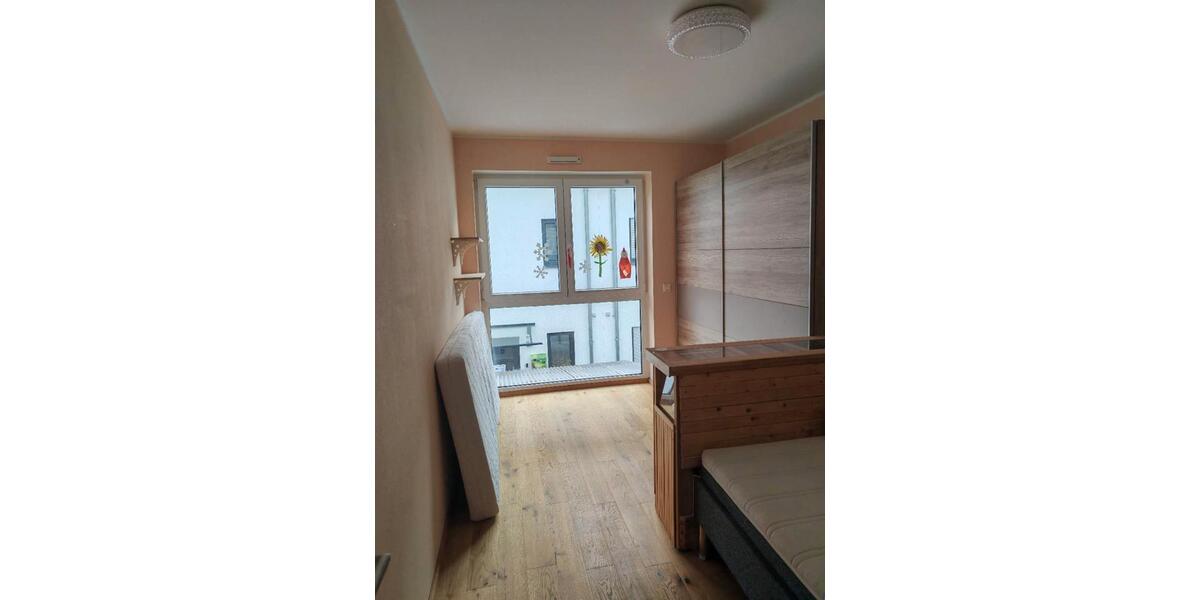 Etagenwohnung Münster (Hessen) - 5 Zimmer, 146 m&sup2;, 2.000&euro; | Angebot:26660233