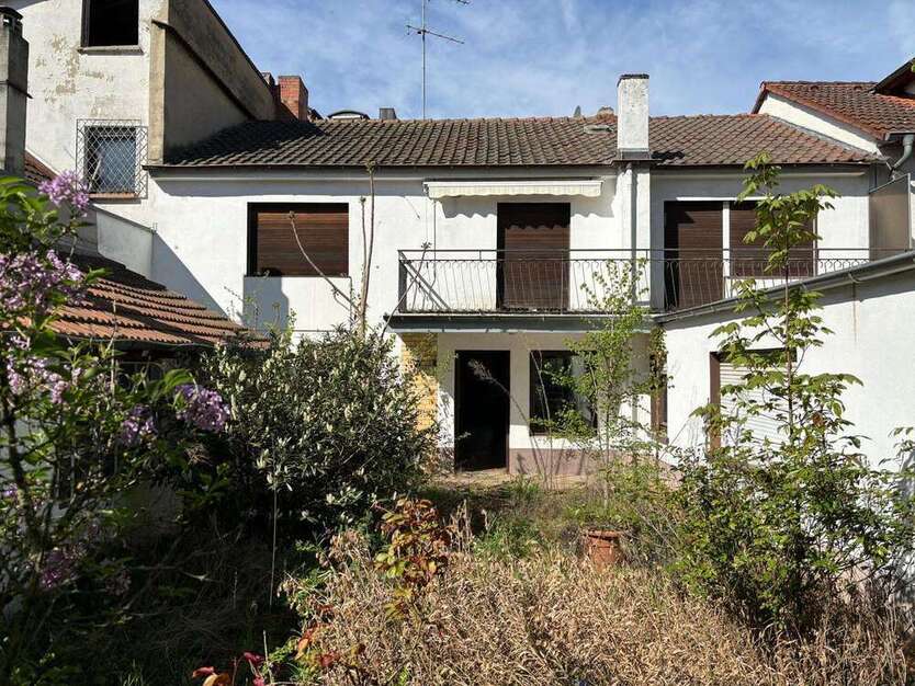 Haus zum Kaufen in Neu-Isenburg 430.000 € 130 m²