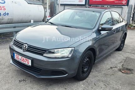VW Jetta 133.000 km 10.999 &euro; Rüsselsheim am Main 65428