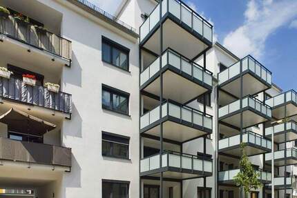 Wohnung Aschaffemburg Innenstadt - 2 Zimmer, 64 m&sup2;, 219.000&euro; | Angebot:25705930