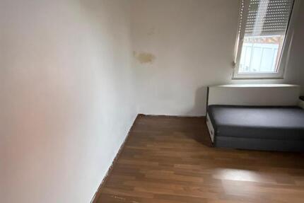 1 Zimmer mit eigene Badezimmer 1 zimmer