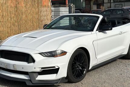Ford Mustang 156.000 km 18.990 &euro; Darmstadt 64293