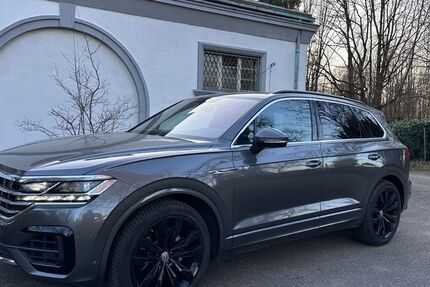 VW Touareg 122.500 km 37.900 &euro; dreieich 63303