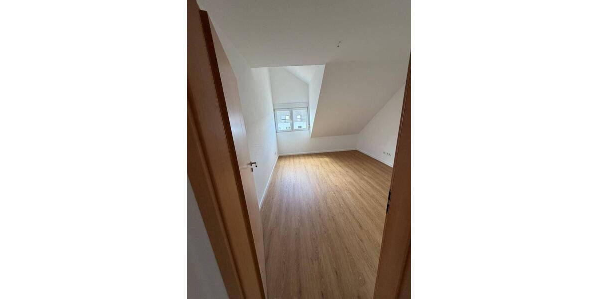 Etagenwohnung Seligenstadt - 1 Zimmer, 60 m&sup2;, 880&euro; | Angebot:26658238