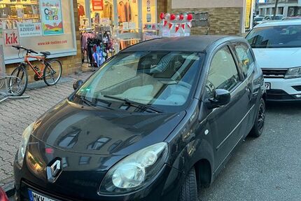 Renault Twingo 179.000 km 1.299 &euro; Frankfurt 60528