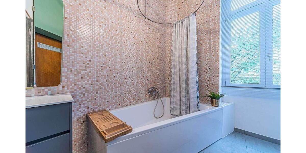 Etagenwohnung Frankfurt am Main Nordend-Ost - 3 Zimmer, 90 m&sup2;, 2.350&euro; | Angebot:25661850