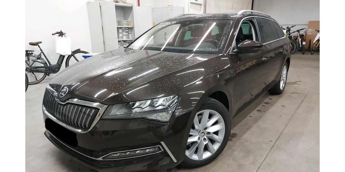 Skoda Superb 123.000 km 18.326 &euro; Kelkheim 65779