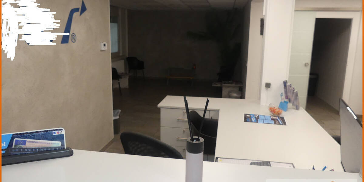 Ebenerdiges Ladenlokal und Büroräume im 1. OG, Lastenfahrstuhl, zentrale Innenstadtlage Hanau Stadt 1 zimmer