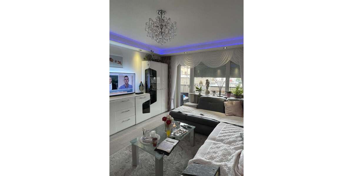 Etagenwohnung Offenbach Hafen - 3 Zimmer, 80 m&sup2;, 295.000&euro; | Angebot:25536202