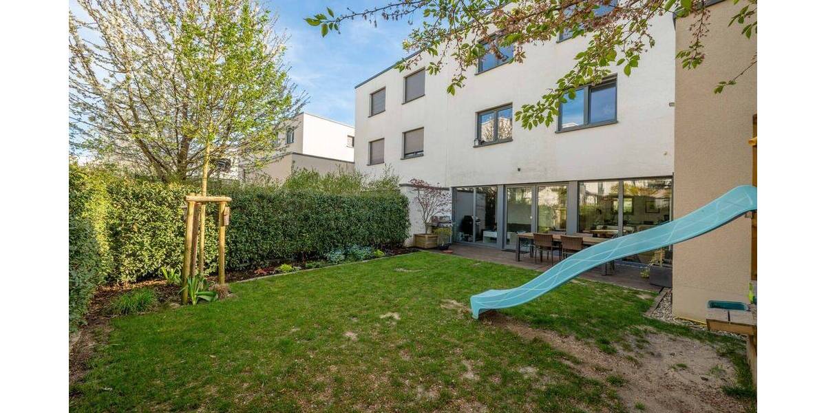 Doppelhaushälfte Frankfurt am Main Kalbach-Riedberg - 7 Zimmer, 179 m&sup2;, 1.390.000&euro; | Angebot:26204642