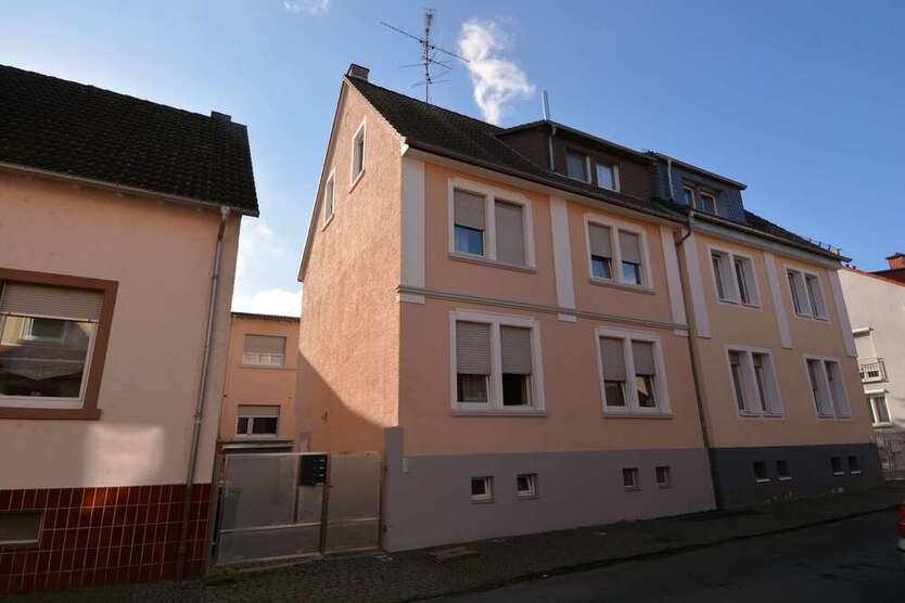 Haus zum Kaufen in Offenbach am Main 675.000 € 258 m²