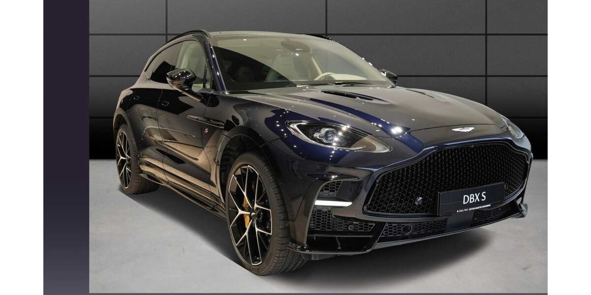 Aston Martin DBX 4.990 km 259.650 &euro; Kronberg 61476