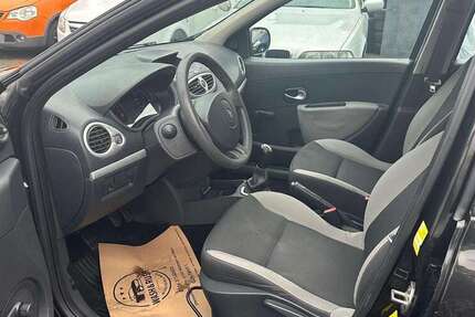 Renault Clio 125.000 km 1.899 &euro; Mühlheim am Main 63165