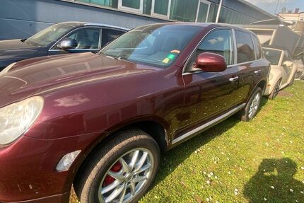 Porsche Cayenne 290.422 km 8.300 &euro; Frankfurt 60594
