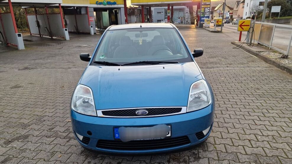 Ford Fiesta 75.700 km 4.700 € Friedrichsdorf 61381