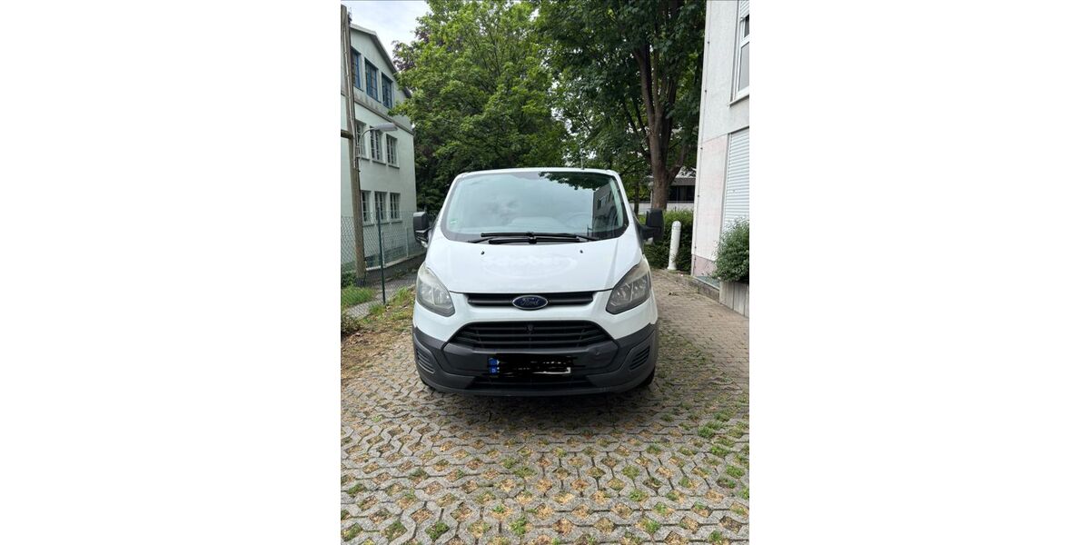 Ford Transit Custom 284.000 km 6.800 &euro; Frankfurt am Main 60389