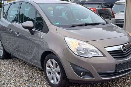 Opel Meriva 126.000 km 3.950 € Mörfelden-Walldorf 64546
