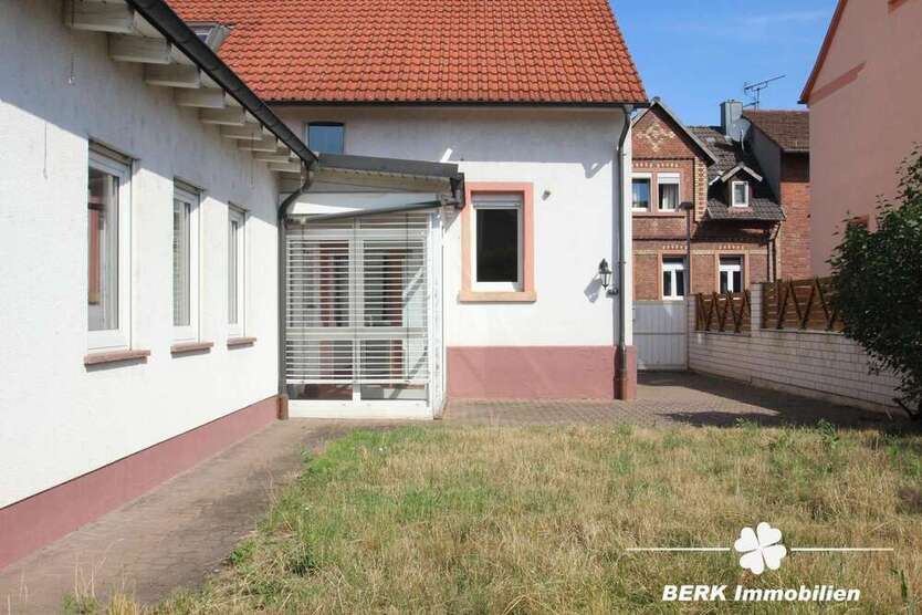 Haus zum Kaufen in Stockstadt am Main 330.000 € 103 m²