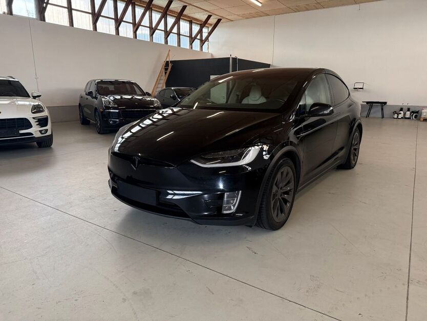 Tesla Model X 125.000 km 30.200 € Gelnhausen 63571