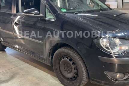 VW Touran 206.000 km 5.500 € Frankfurt 65933