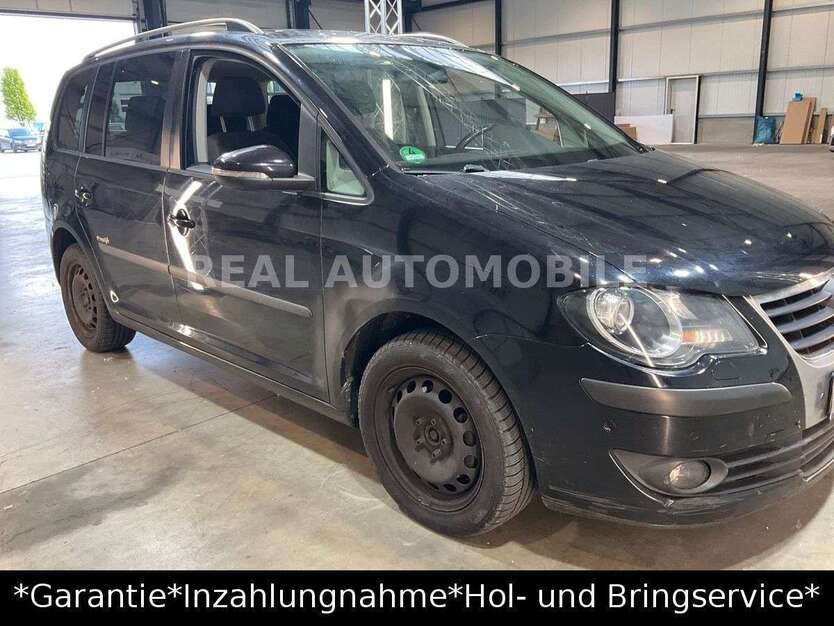 VW Touran 206.000 km 5.500 € Frankfurt 65933