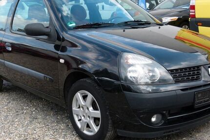 Renault Clio 224.000 km 1.500 &euro; Rosbach v.d.H. 61191