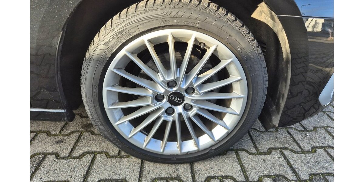 Audi A3 35 TDI advanced Navigation, AHK, AppleCarplay 69.827 km 21.900 &euro; Rodgau 63110